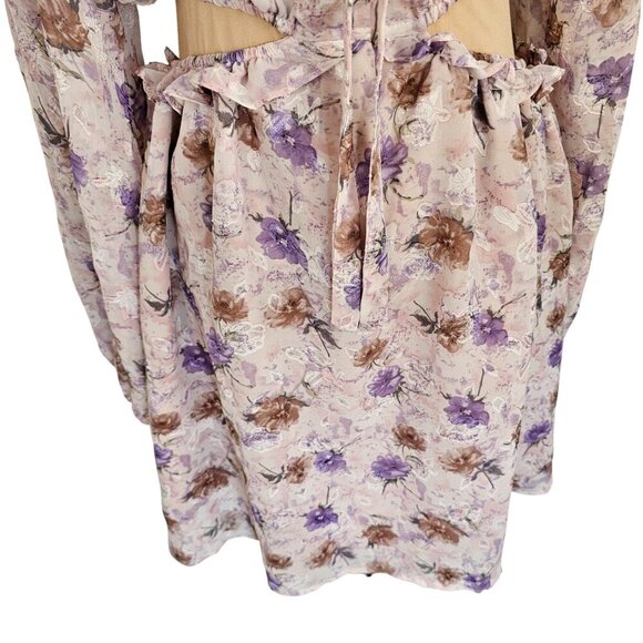 En Saison NWT Brenna Floral Cut Out Mini Dress Sz L - Picture 8 of 15